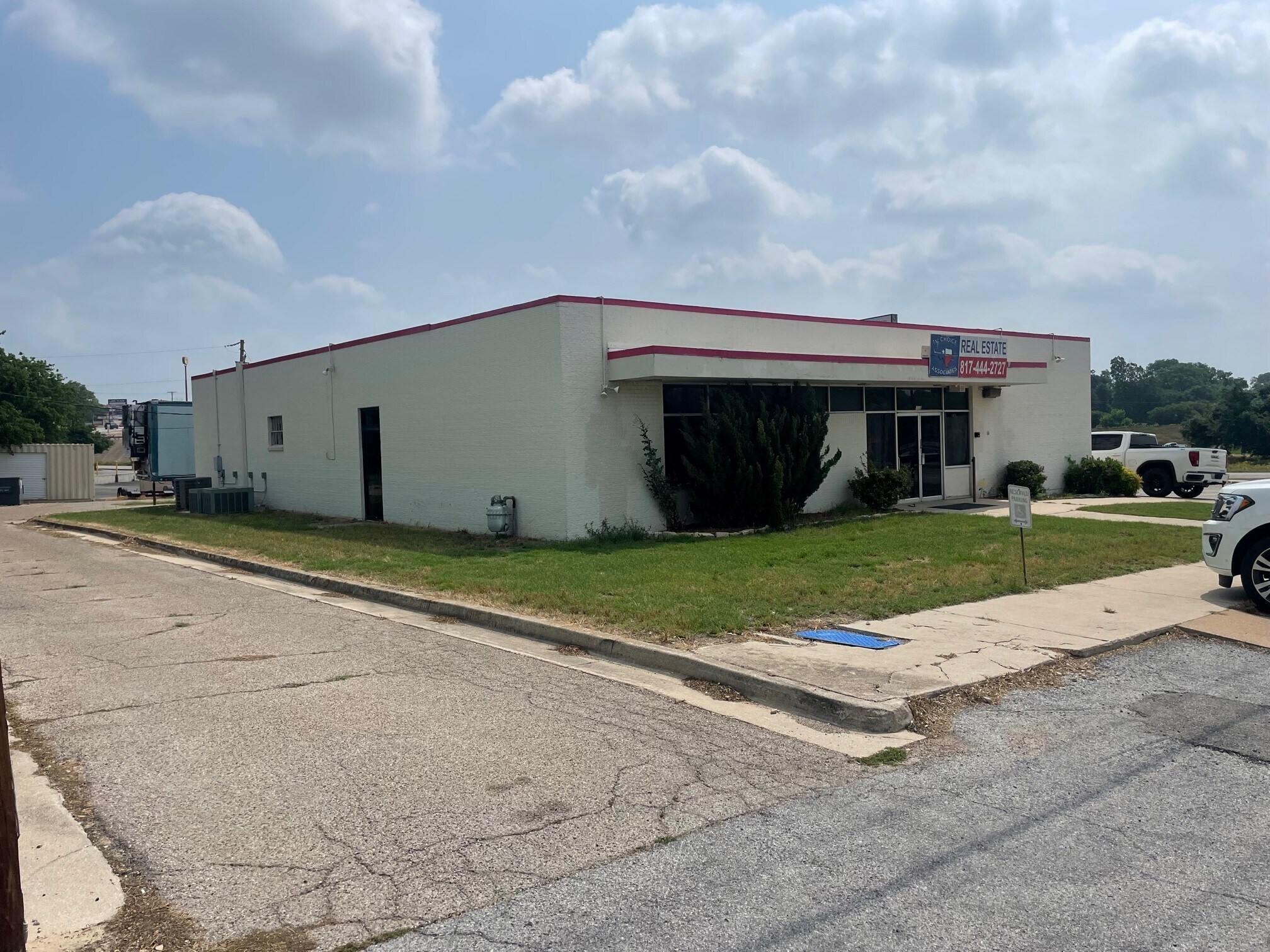 133 E Main St, Azle, TX for sale Building Photo- Image 1 of 1