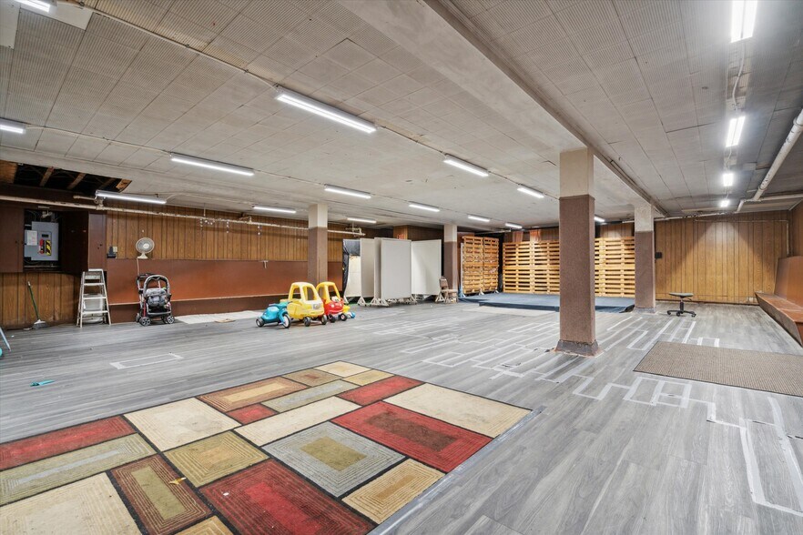 1601 S 13th St, Philadelphia, PA for sale - Building Photo - Image 2 of 14