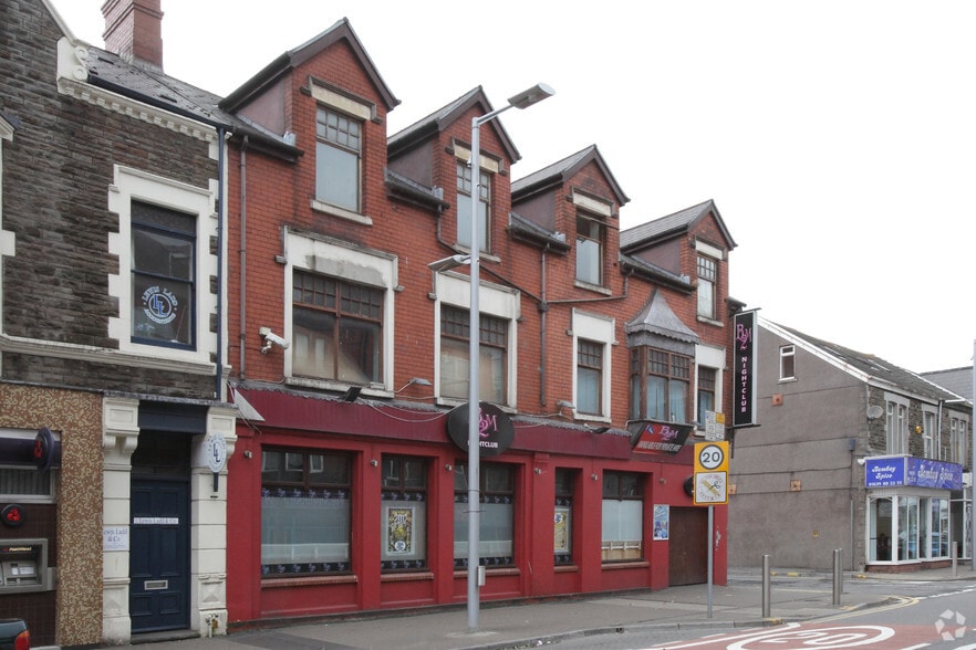 39-41 Station Rd, Port Talbot for lease - Building Photo - Image 2 of 5