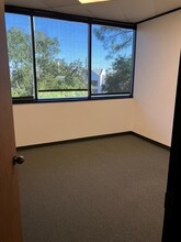 1502 Augusta Dr, Houston, TX for lease Interior Photo- Image 2 of 4