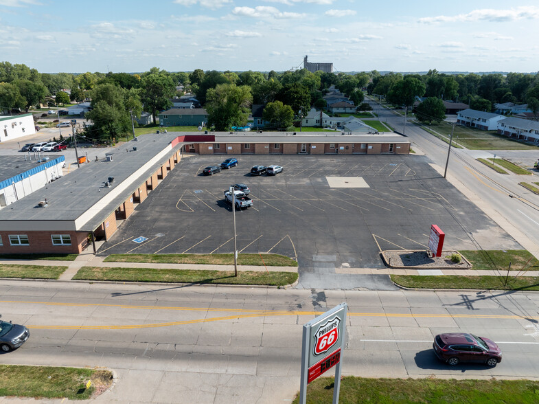 1835 E Military Ave, Fremont, NE for lease - Aerial - Image 3 of 10