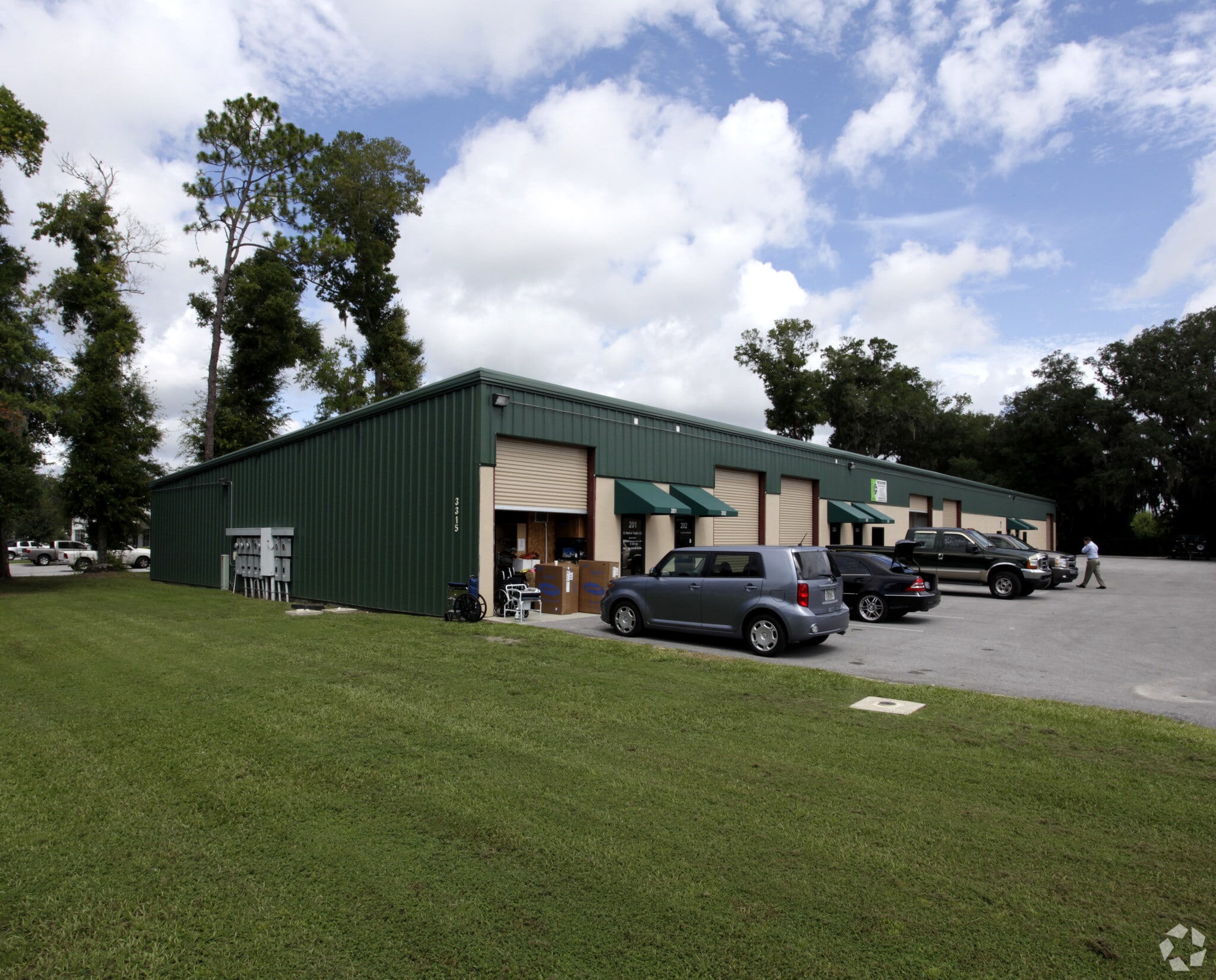 3315 SW 13th St, Ocala, FL for lease Primary Photo- Image 1 of 8