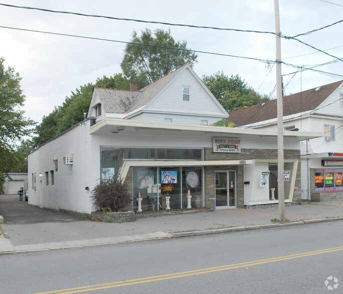 2234 Broadway, Schenectady, NY for sale - Primary Photo - Image 1 of 1