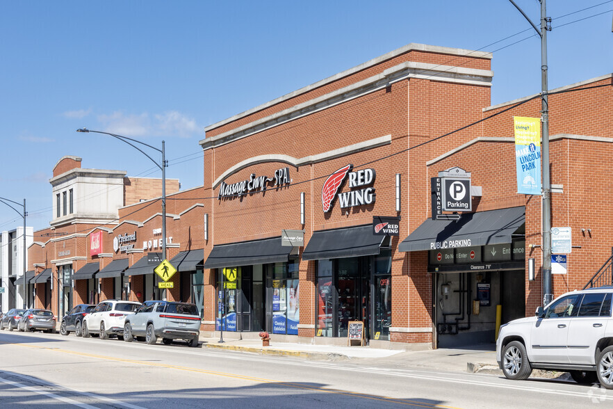 1845 N Clybourn Ave, Chicago, IL for lease - Building Photo - Image 2 of 6