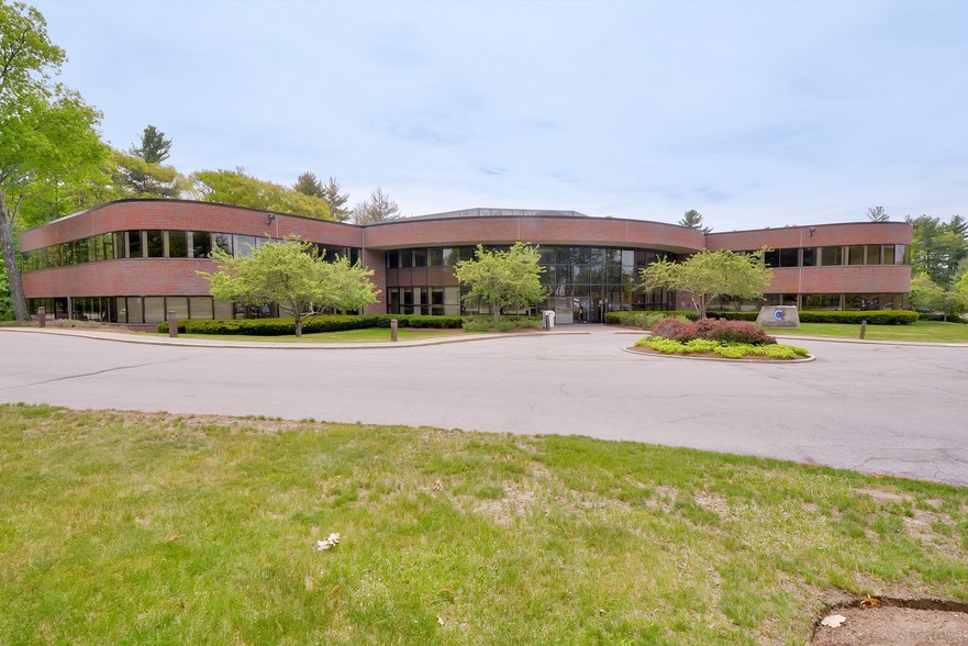 1 Cabot Rd, Hudson, MA for lease - Building Photo - Image 1 of 4