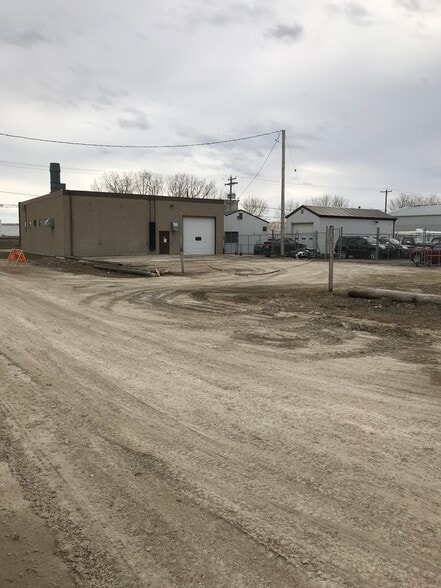 1001-1005 Mission St, Winnipeg, MB for sale - Primary Photo - Image 1 of 1