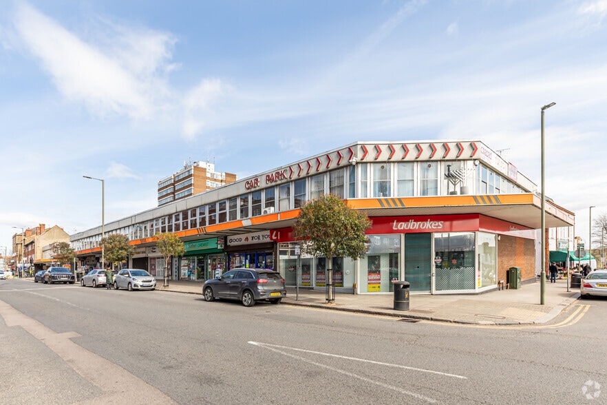 Brent St, London for lease - Primary Photo - Image 1 of 15