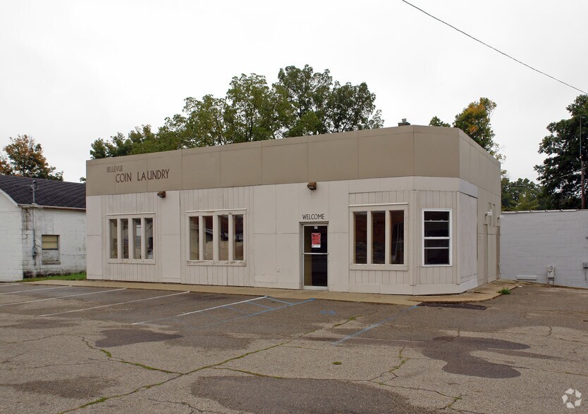 121 W Capital Ave, Bellevue, MI 49021