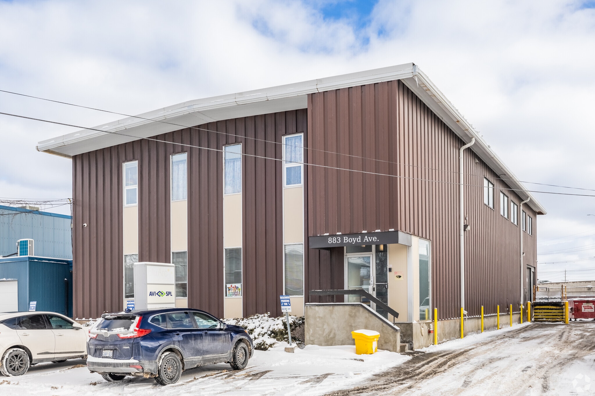 883 Boyd Ave, Ottawa, ON for sale Primary Photo- Image 1 of 1