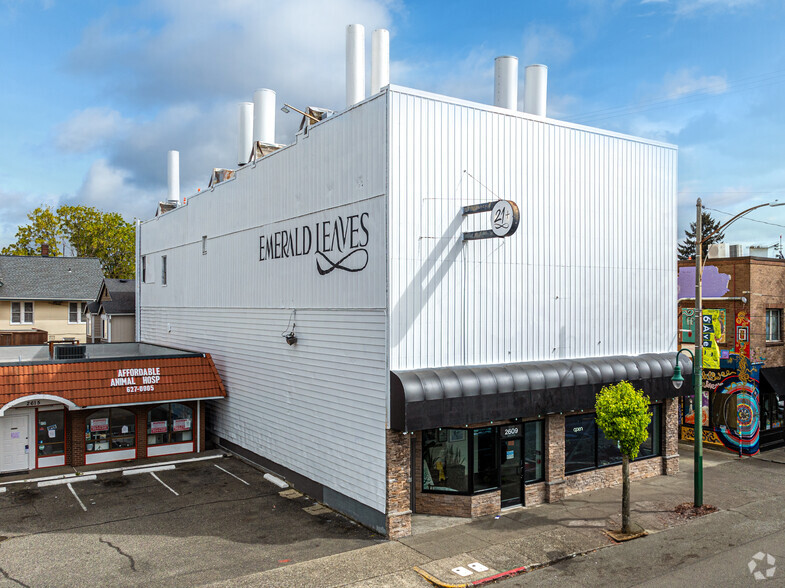 2609 6th Ave, Tacoma, WA for lease - Building Photo - Image 1 of 47