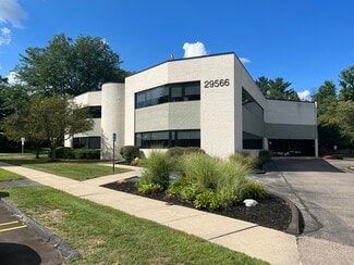 More details for 29566 Northwestern Hwy, Southfield, MI - Office for Lease