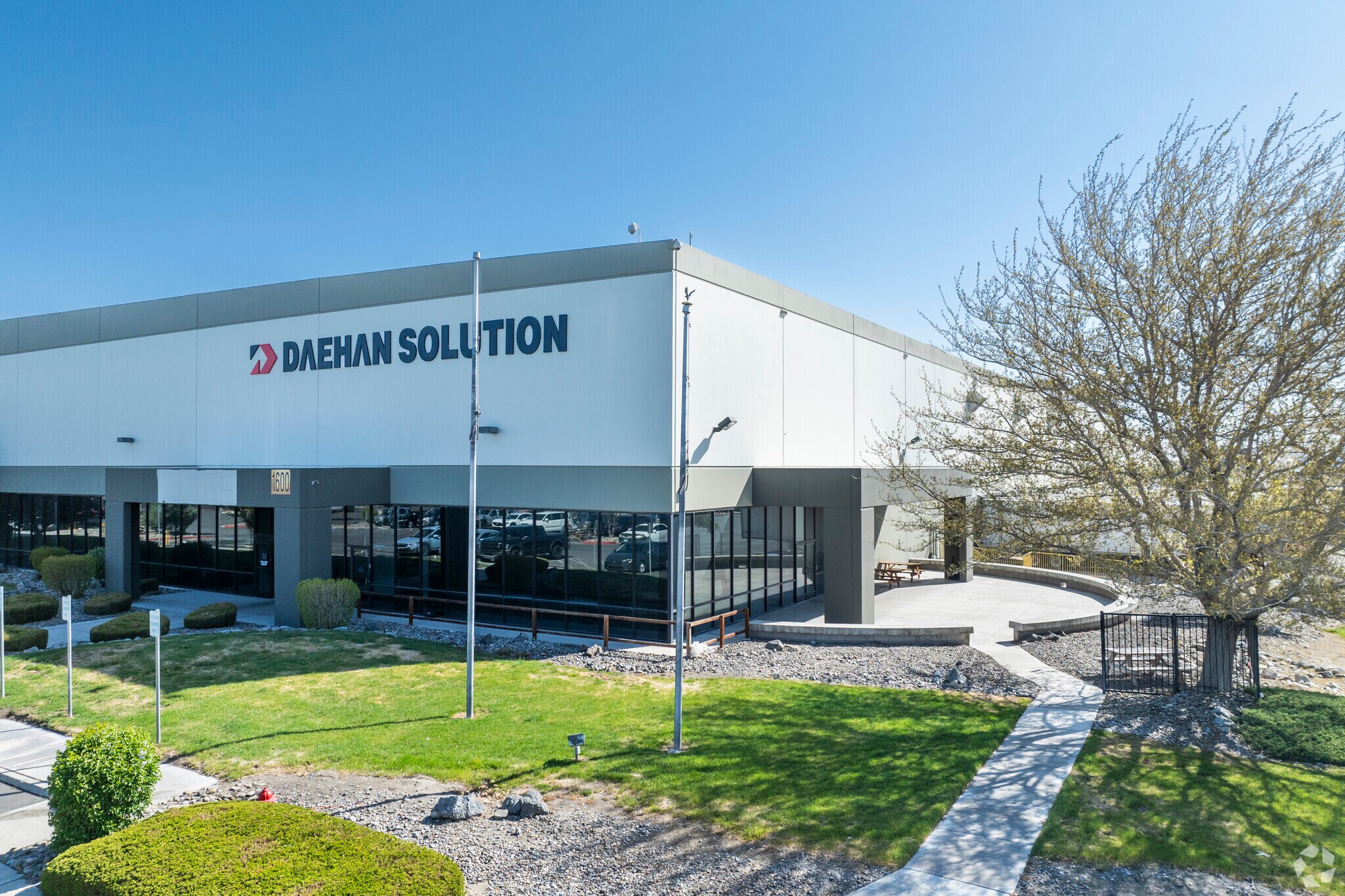 1600 E Newlands Dr, Fernley, NV for sale Primary Photo- Image 1 of 1