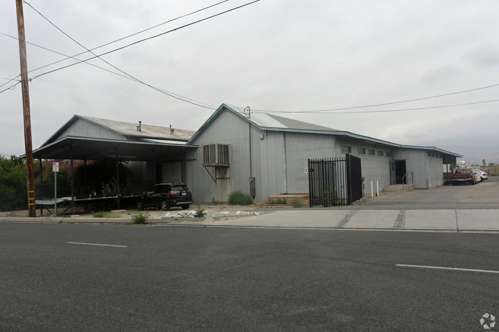 1705 E Colton Ave, Redlands, CA for lease Primary Photo- Image 1 of 6