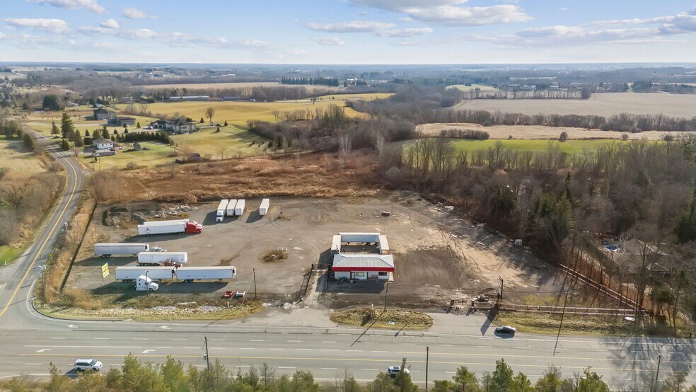 1519 Colborne St E, Brantford, ON for sale - Building Photo - Image 1 of 1