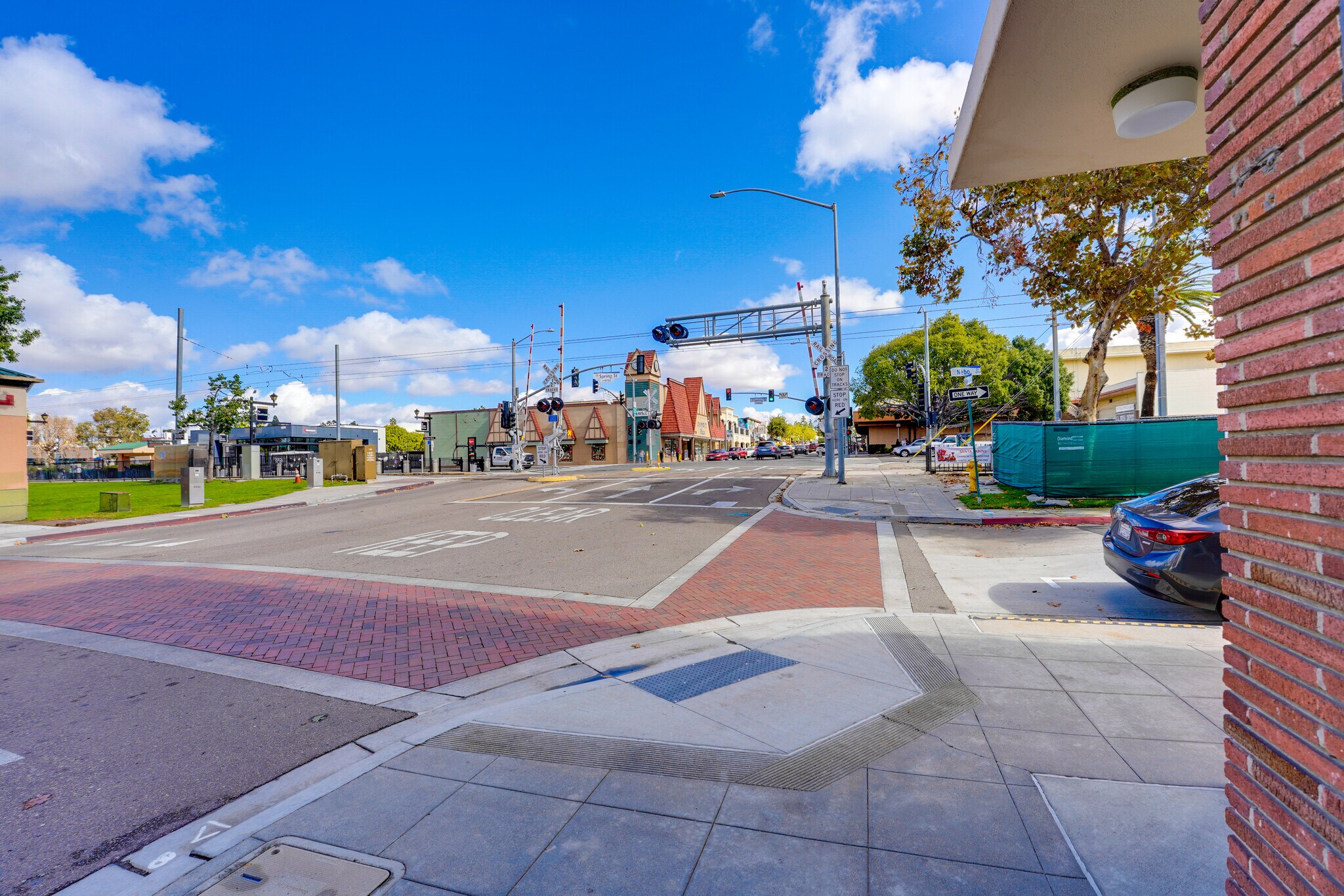 82378239 La Mesa Blvd, La Mesa, CA 91942 82378247 La Mesa Blvd