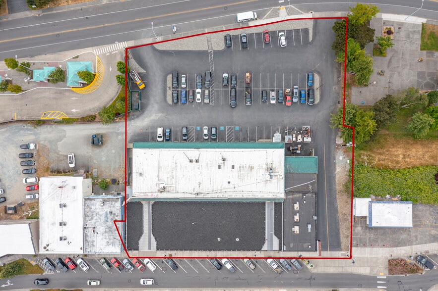 665 SE Pioneer Way, Oak Harbor, WA for sale - Aerial - Image 1 of 4