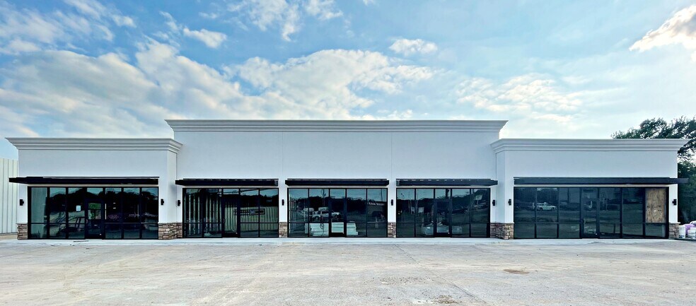 2619 Jacksboro Hwy, Fort Worth, TX for sale - Building Photo - Image 1 of 1