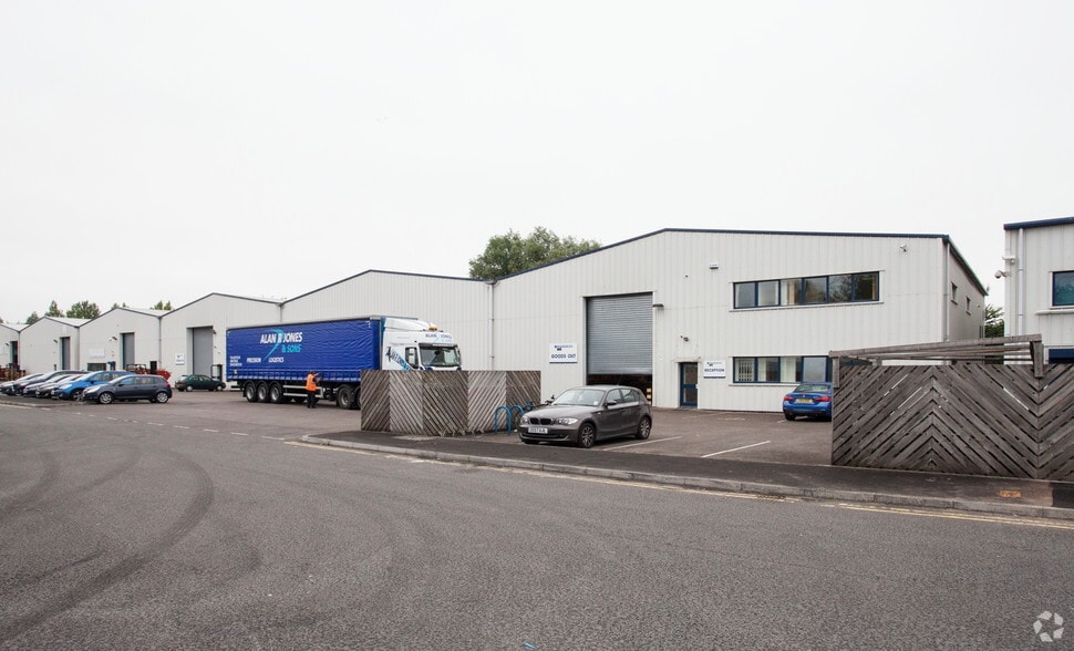 Wentloog Ave, Cardiff for sale - Primary Photo - Image 1 of 1