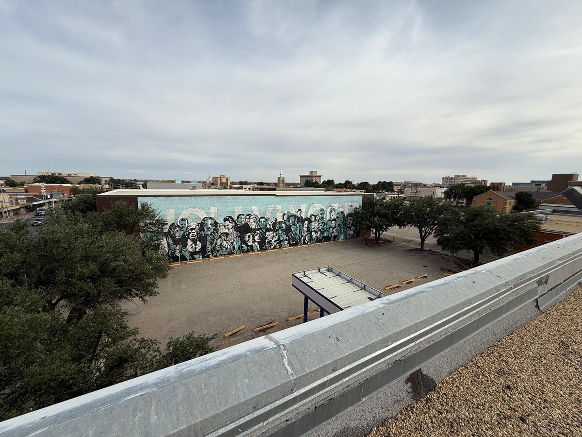 View Photo