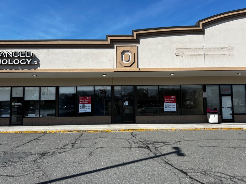 98-120 E Route 59, Nanuet, NY for lease - Building Photo - Image 3 of 17