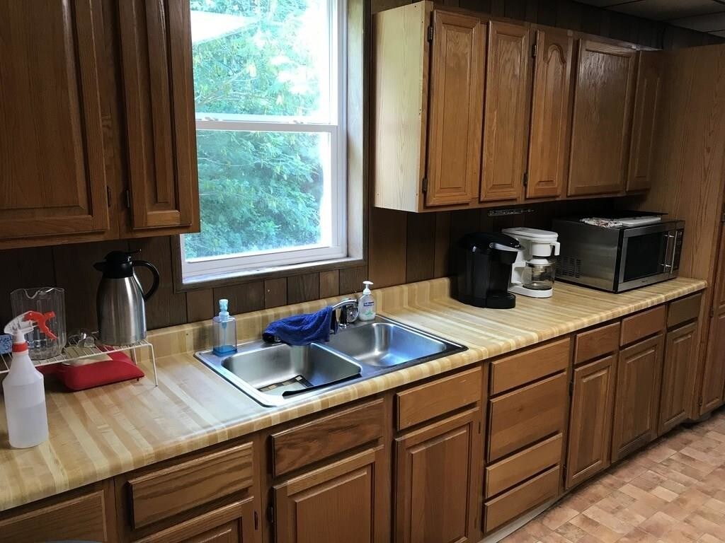 4498 Old Cartersville Rd, Dallas, GA 30132