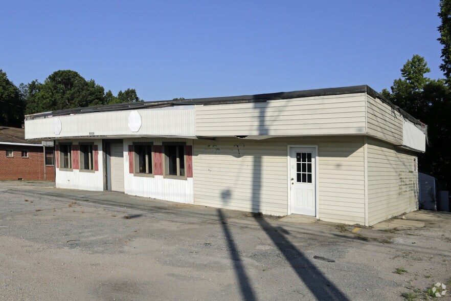 2712 Wilmington St, Raleigh, NC 27603