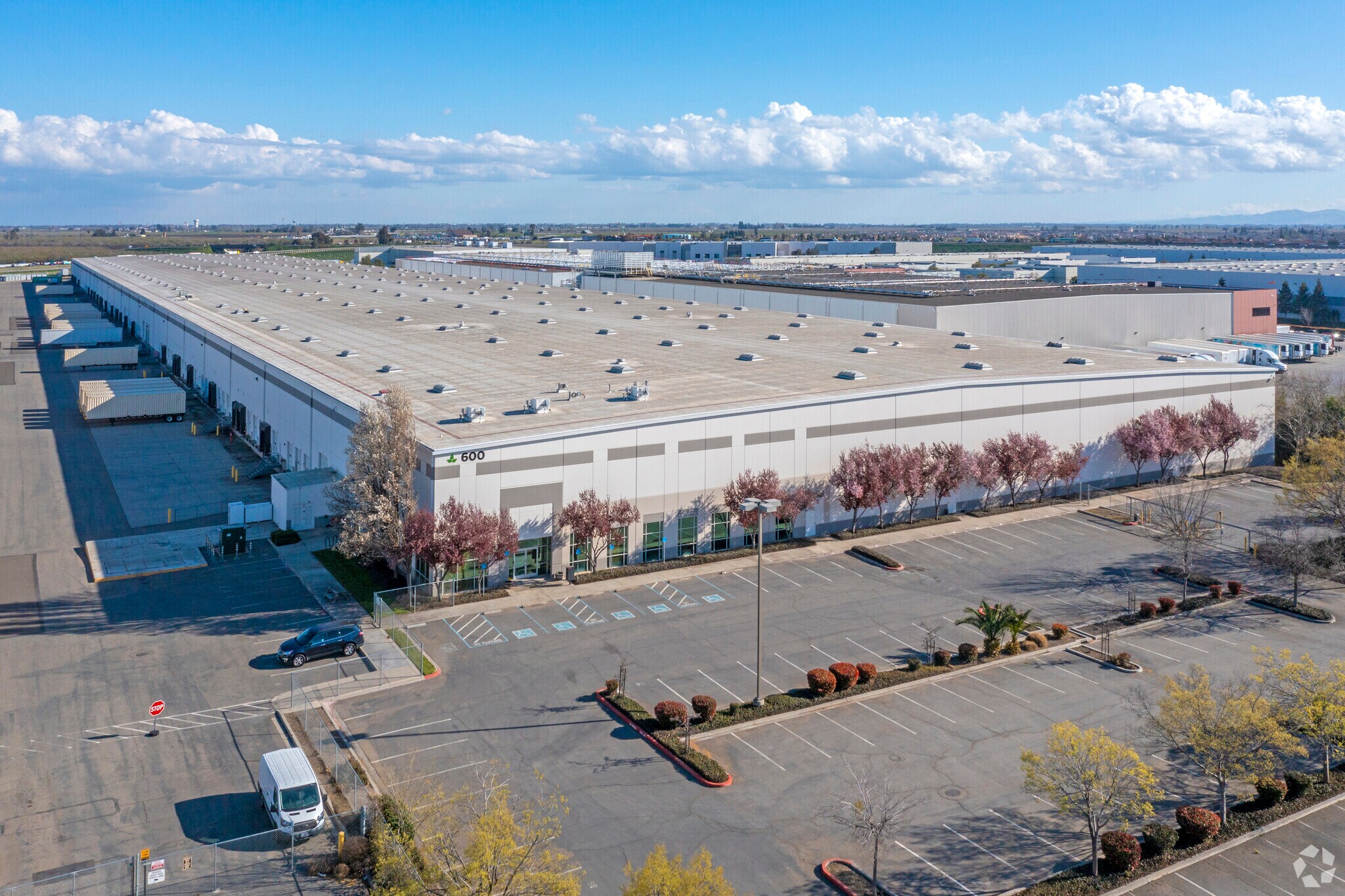 600 Spreckels Ave, Manteca, CA for sale Primary Photo- Image 1 of 1