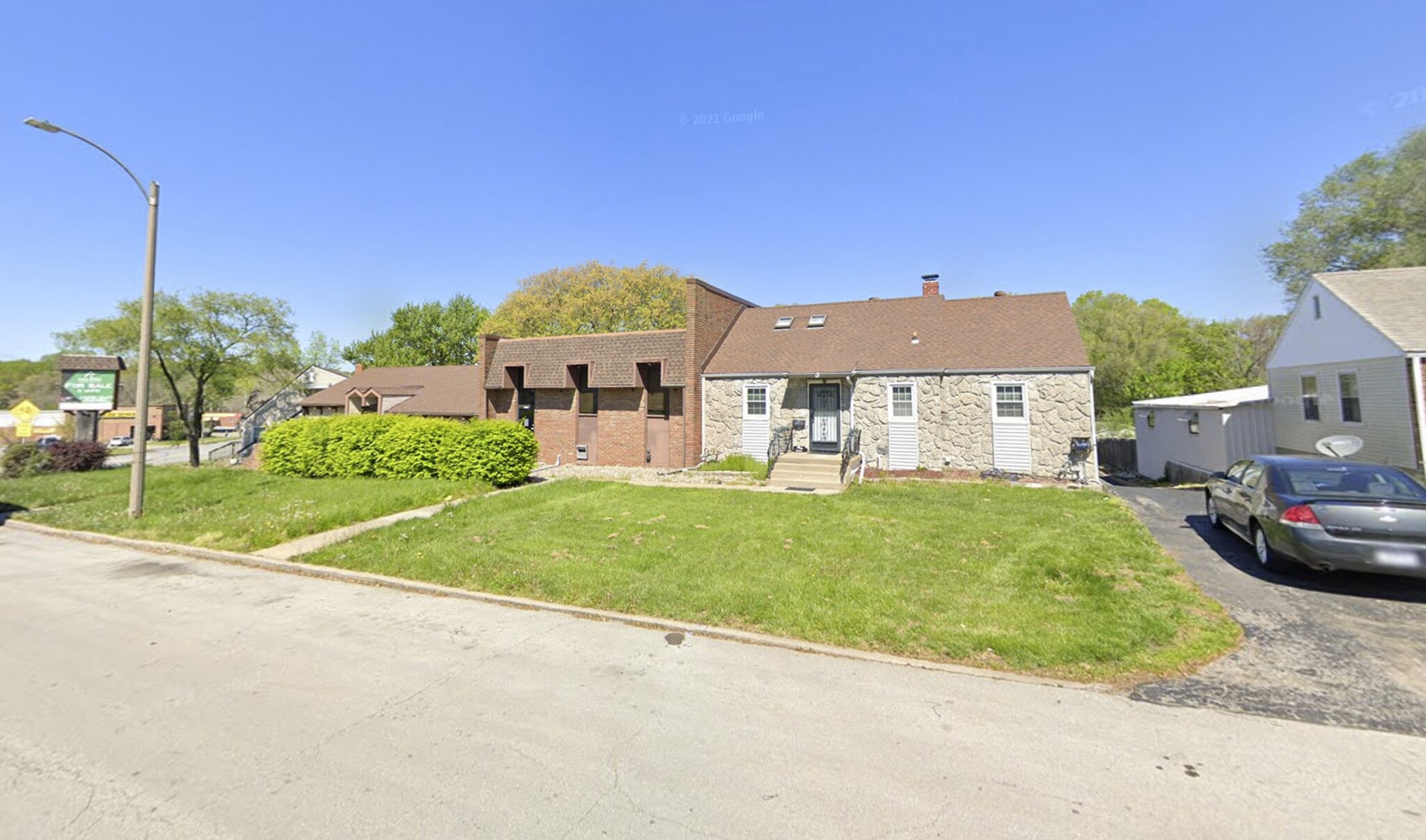 10700-10710 E Westport Rd, Independence, MO for sale Building Photo- Image 1 of 1