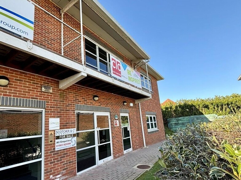 Monks Brk, Newport for lease - Building Photo - Image 1 of 12