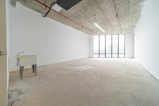 124-28 Queens Blvd, Kew Gardens, NY for lease Building Photo- Image 2 of 4