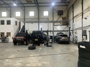 Lynchborough Rd, Liphook for lease Interior Photo- Image 2 of 3