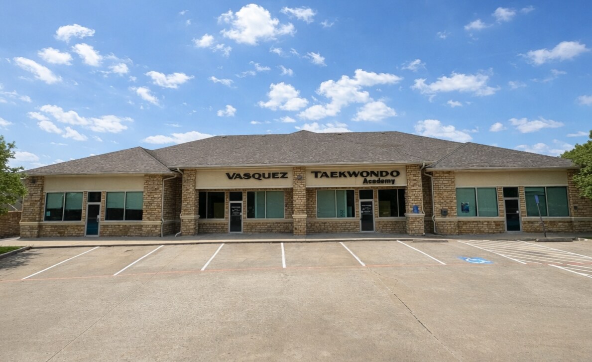 2050 Alma Rd, McKinney, TX for lease Building Photo- Image 1 of 19