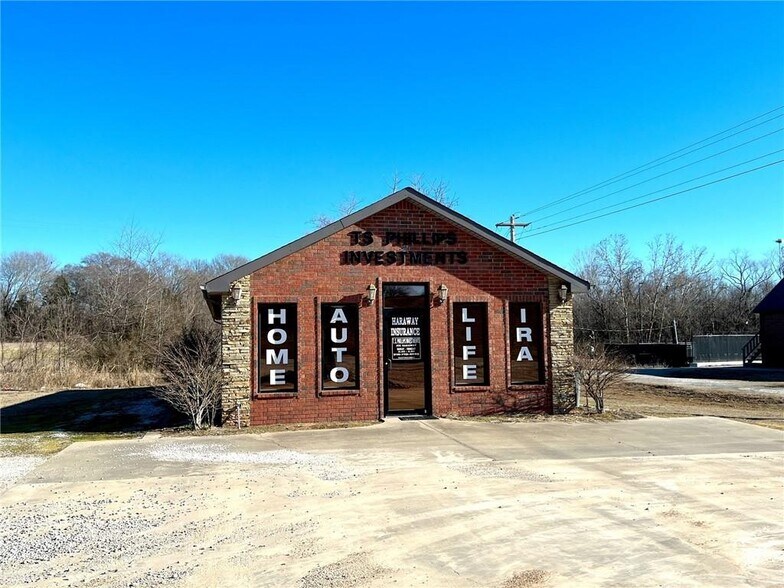 730 S Thornton St, Vian, OK 74962 Commercial Building