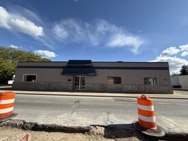 1038-1040 Leonard St NW, Grand Rapids MI - Loft