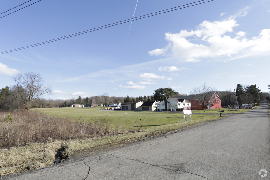 6105 Old Route 8, Butler, PA for lease - Primary Photo - Image 2 of 13