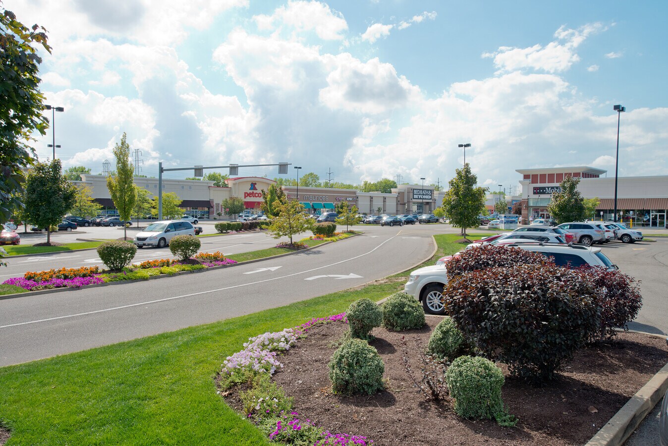 1570 Military Rd, Niagara Falls, NY 14304 LaSalle Center