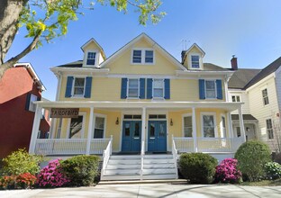 213 Nassau St, Princeton, NJ for lease Interior Photo- Image 1 of 3