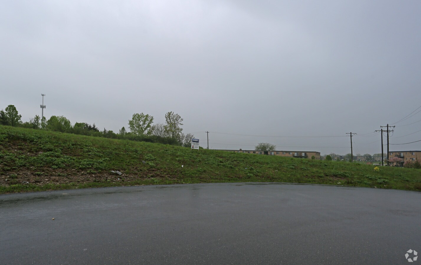 1 Highland Greens Dr, West Chester, OH 45069