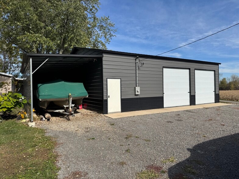 8128 Midway Dr, Russells Point, OH for sale - Building Photo - Image 2 of 11