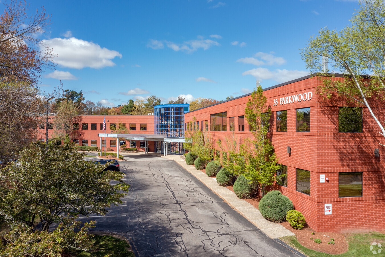 35 Parkwood Dr, Hopkinton, MA 01748 Office for Lease