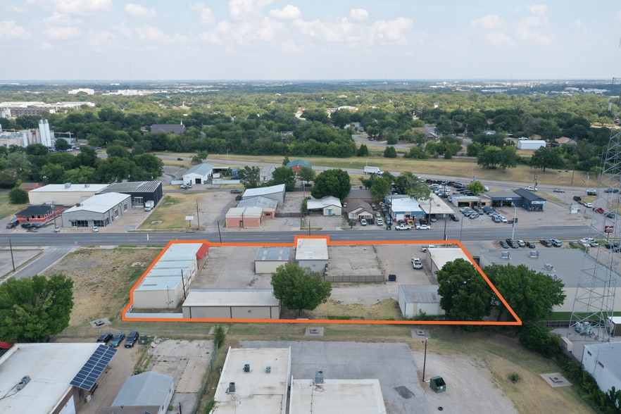 710 S Locust St, Denton, TX for sale - Building Photo - Image 3 of 7