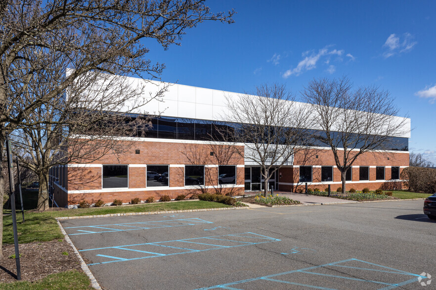 200 Park Ave, Florham Park, NJ for lease - Building Photo - Image 2 of 14