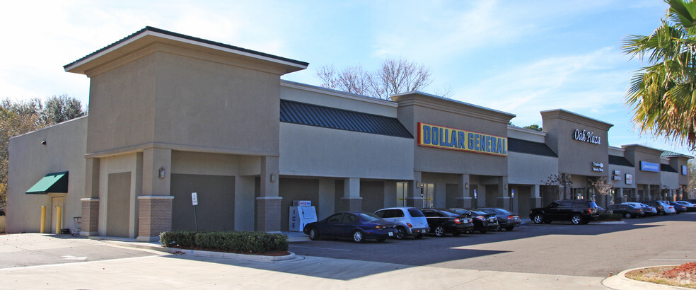 716 New Berlin Rd, Jacksonville, FL for lease - Building Photo - Image 3 of 13