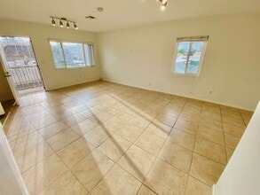 4455 Twain Ave, San Diego, CA for lease Interior Photo- Image 1 of 4