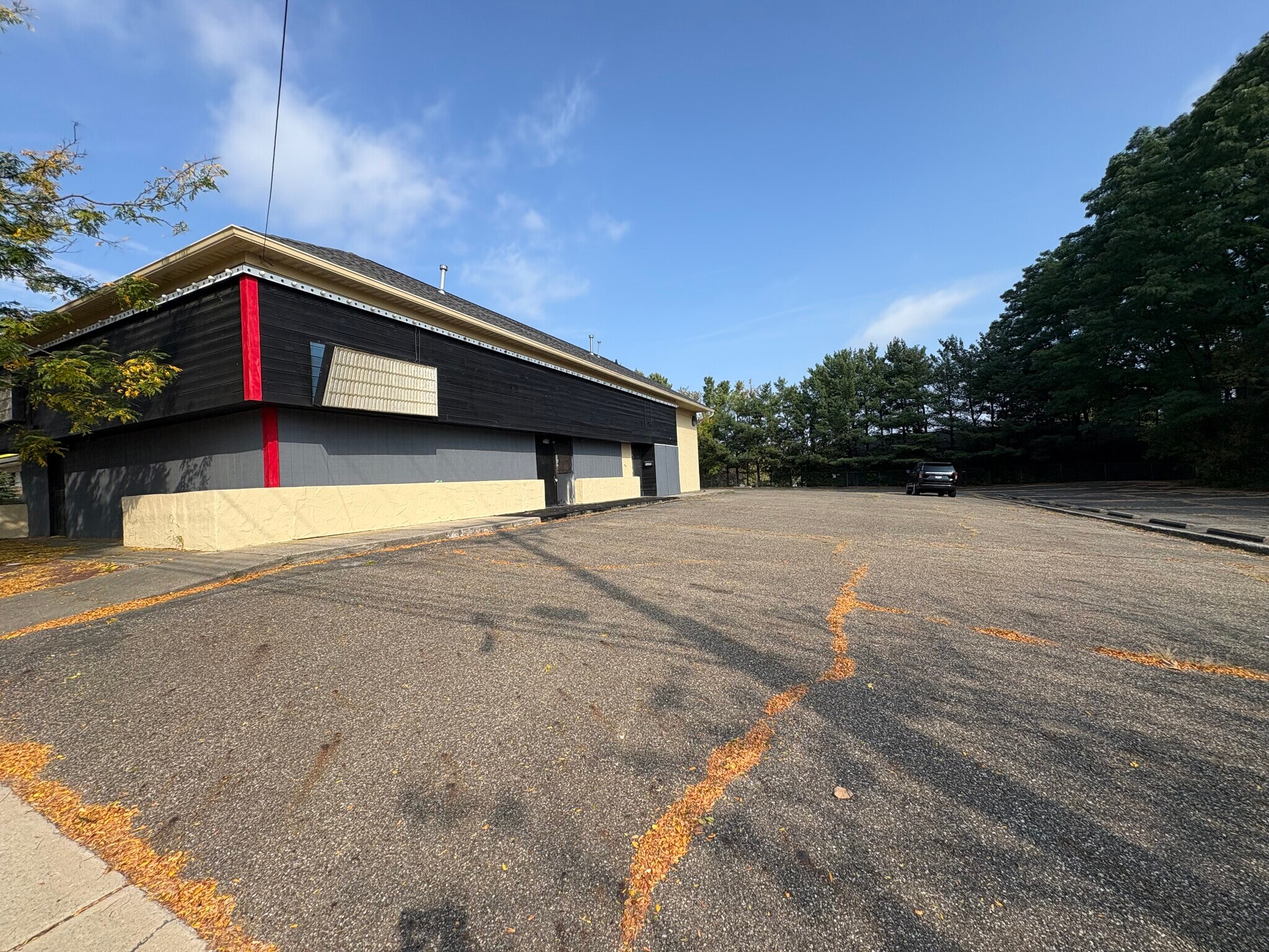 1235 E Tallmadge Ave, Akron, OH for sale Building Photo- Image 1 of 1