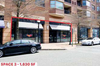 40-45 Riverwalk Pl, West New York, NJ for lease Building Photo- Image 1 of 1