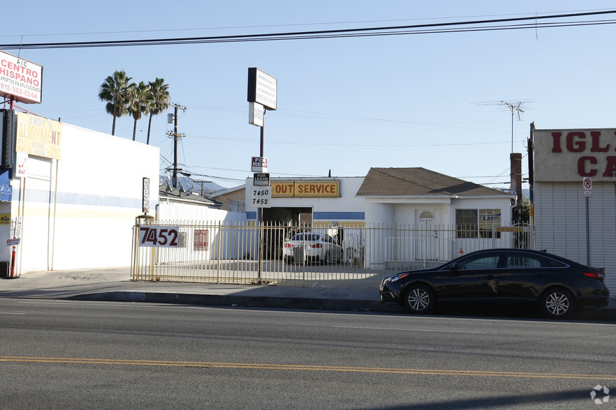 7452 Lankershim Blvd, North Hollywood, CA for sale - Primary Photo - Image 1 of 1