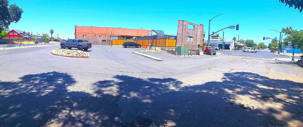 400 Lincoln Blvd, Lincoln, CA for lease - Building Photo - Image 3 of 5