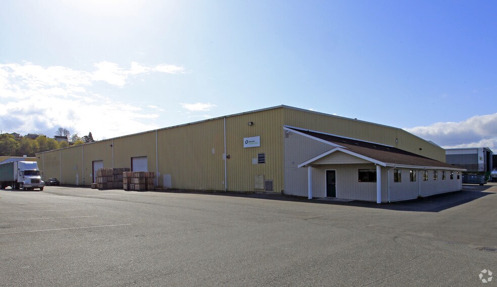 1020 10th St, Everett, WA for lease - Building Photo - Image 1 of 3