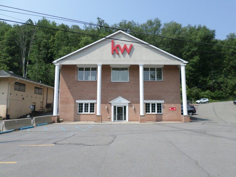 749 Northern Blvd, South Abington Township, PA for lease - Building Photo - Image 2 of 14